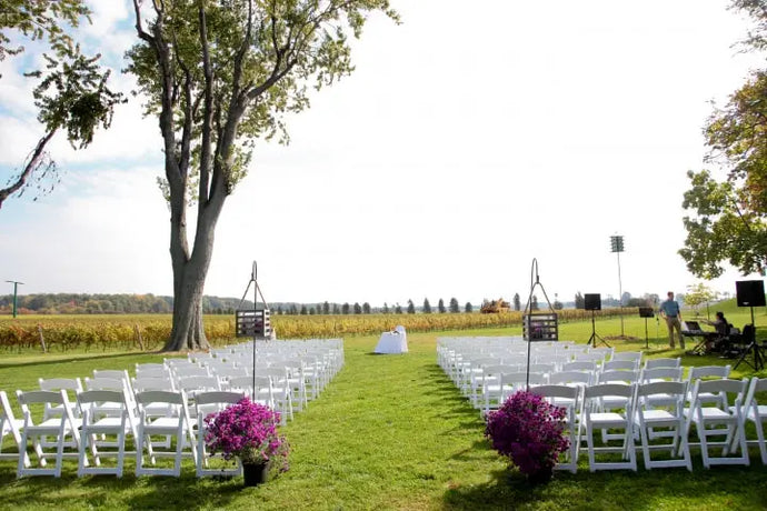 Cooper's Hawk Named as The Top 10 Winery Wedding Venues in Ontario